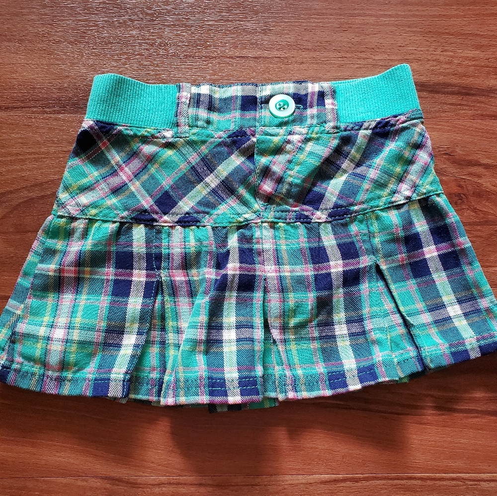 Basic Editions Pleated Skort